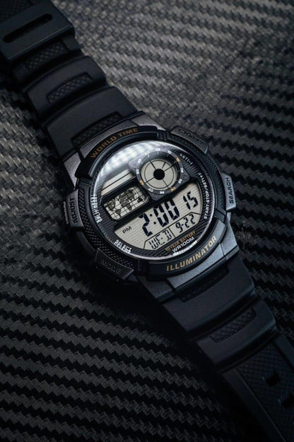 CASIO AE-1000W-1AV RELOJ ORIGINAL