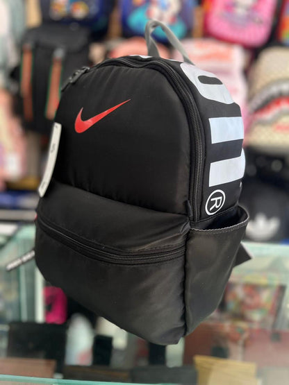 MORRAL MEDIANO NIKE